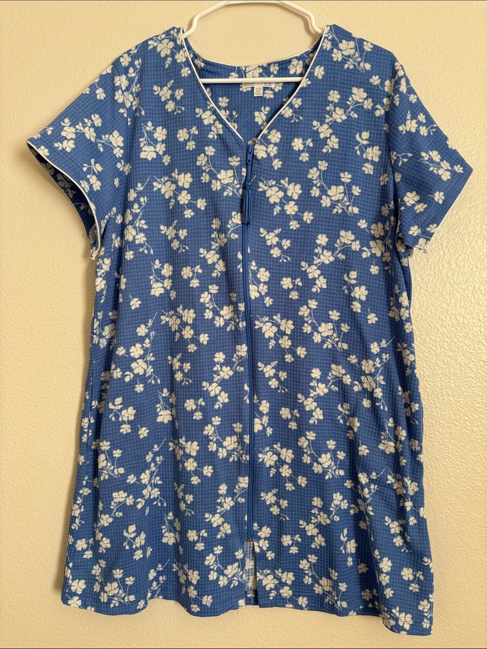 Jasmine Blue and White Floral Short-Sleeve Zip-Front Tunic Sleep Shirt